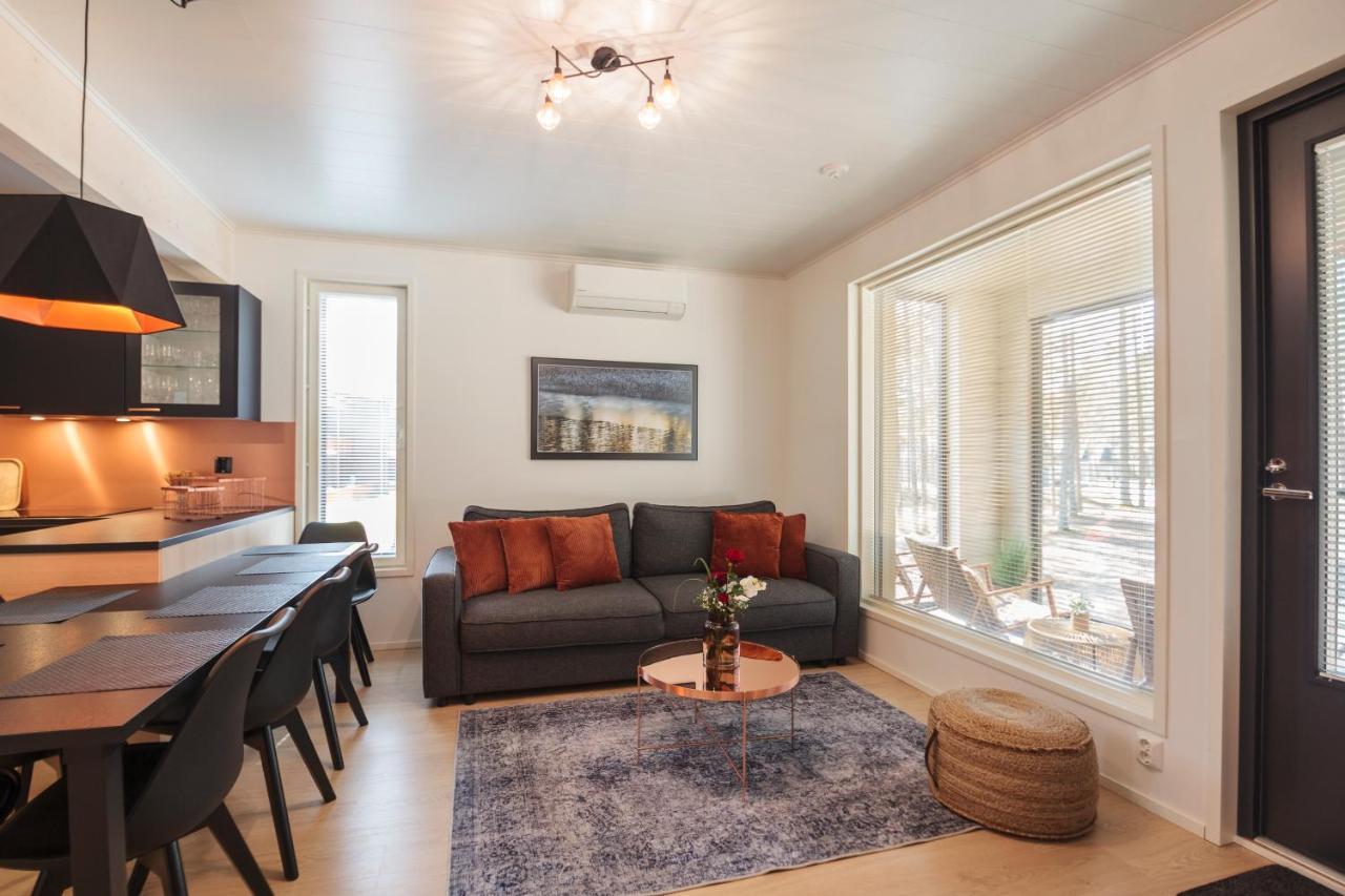 Apartment Tuomenkartano B1 Iso Huoneisto Saunalla Kalajoki Ngoại thất bức ảnh