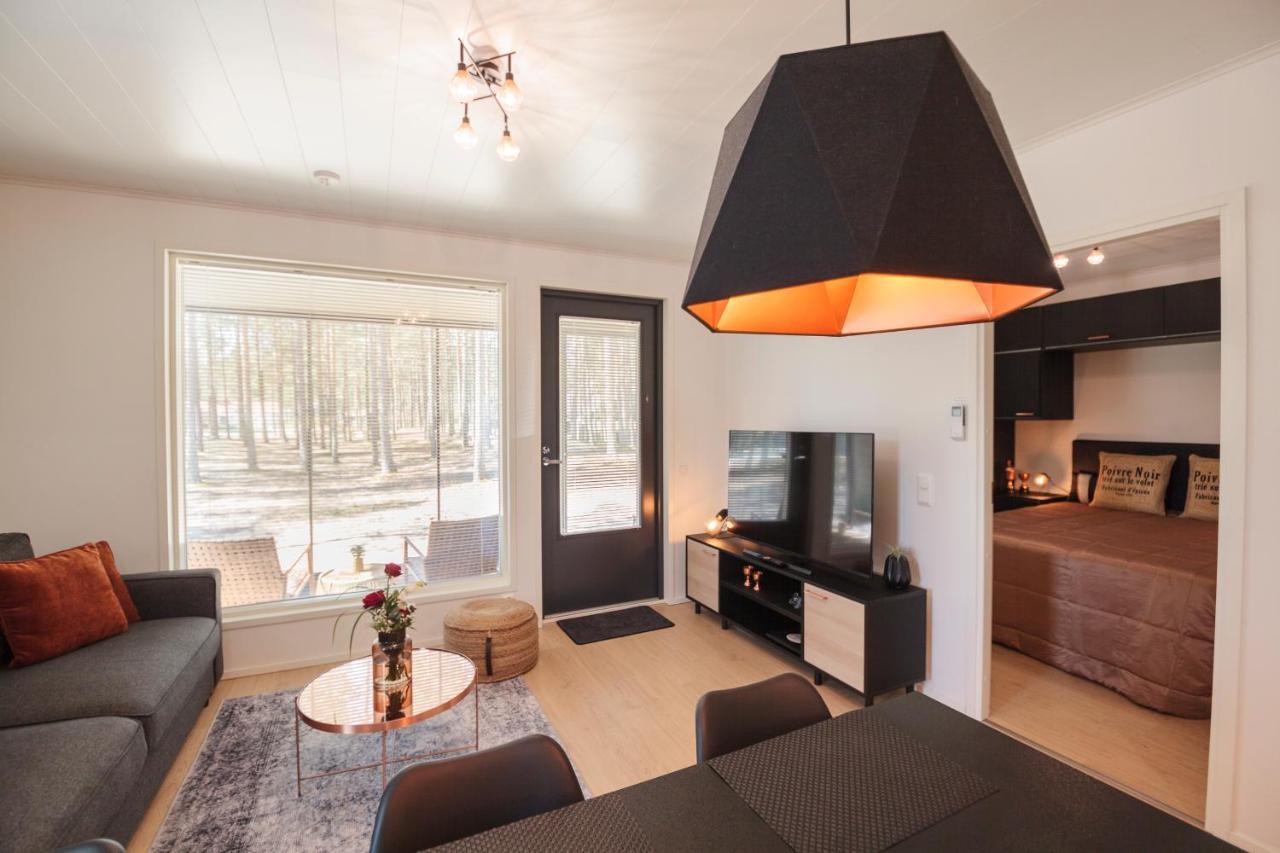 Apartment Tuomenkartano B1 Iso Huoneisto Saunalla Kalajoki Ngoại thất bức ảnh